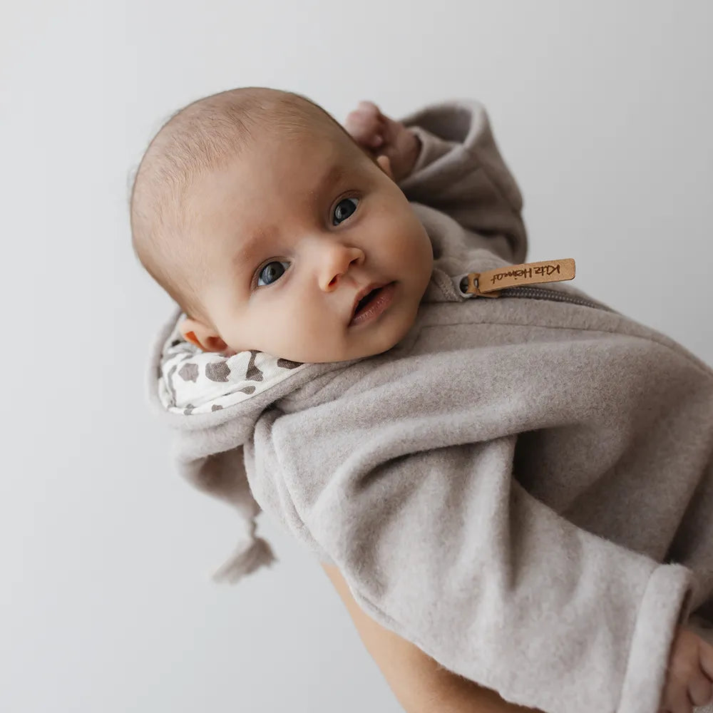 Overall - Beige/Leo aus Bio-Baumwollfleece