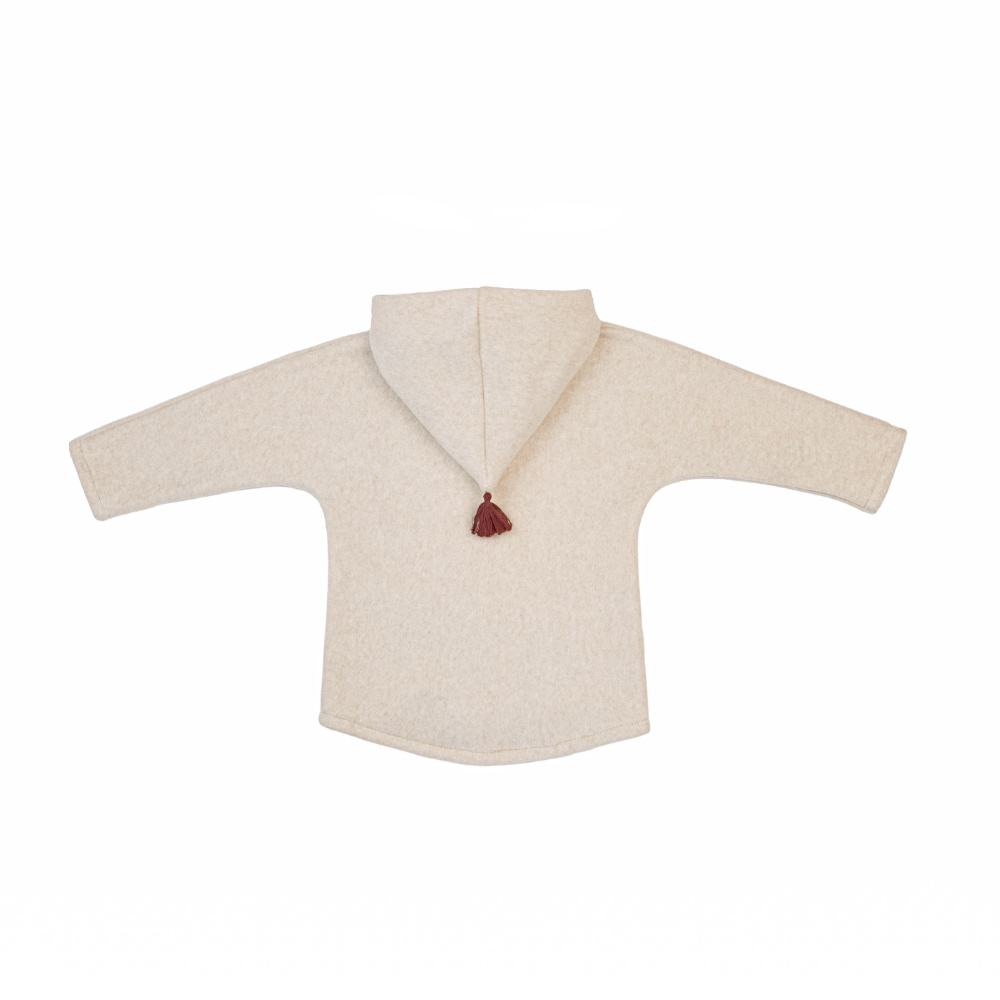 Rückansicht einer Baumwollfleece Jacke mit Kaputze von Kitz Heimat in Nude/Dusty Rose für Babies und Kinder.